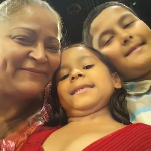 Meet your Posher, Myriam